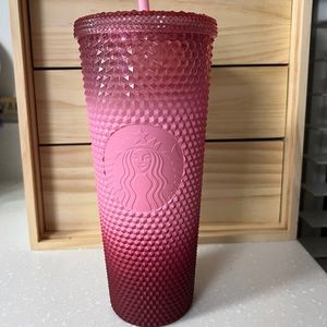 Starbucks 2022 Holiday Waxberry Pink Ombré Venti